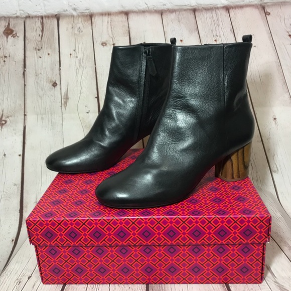 ⚡️SOLD⚡️NEW Tory Burch Boots Black Raya Booties - Picture 4 of 8